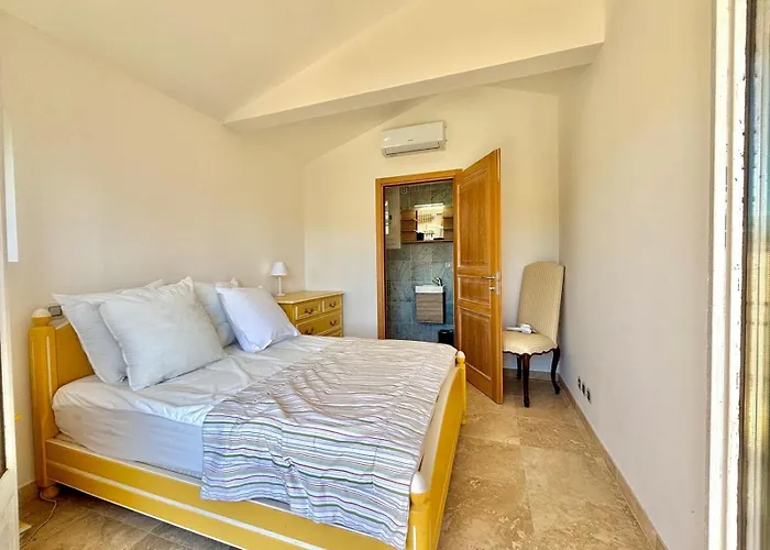 Fontanella * Sainte-Maxime