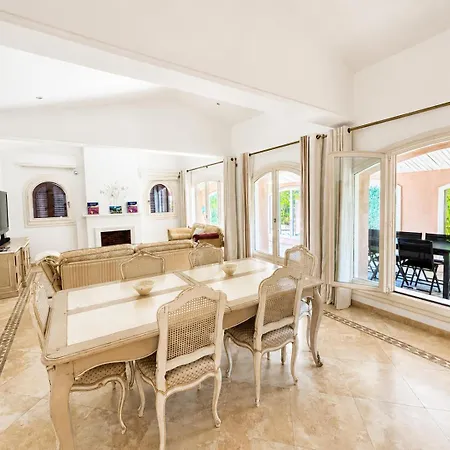 Fontanella Villa Sainte-Maxime