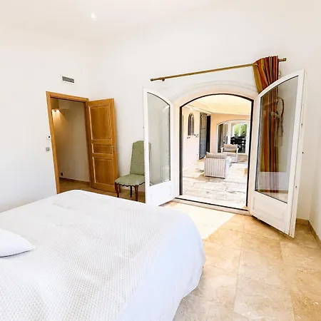 Fontanella Villa *